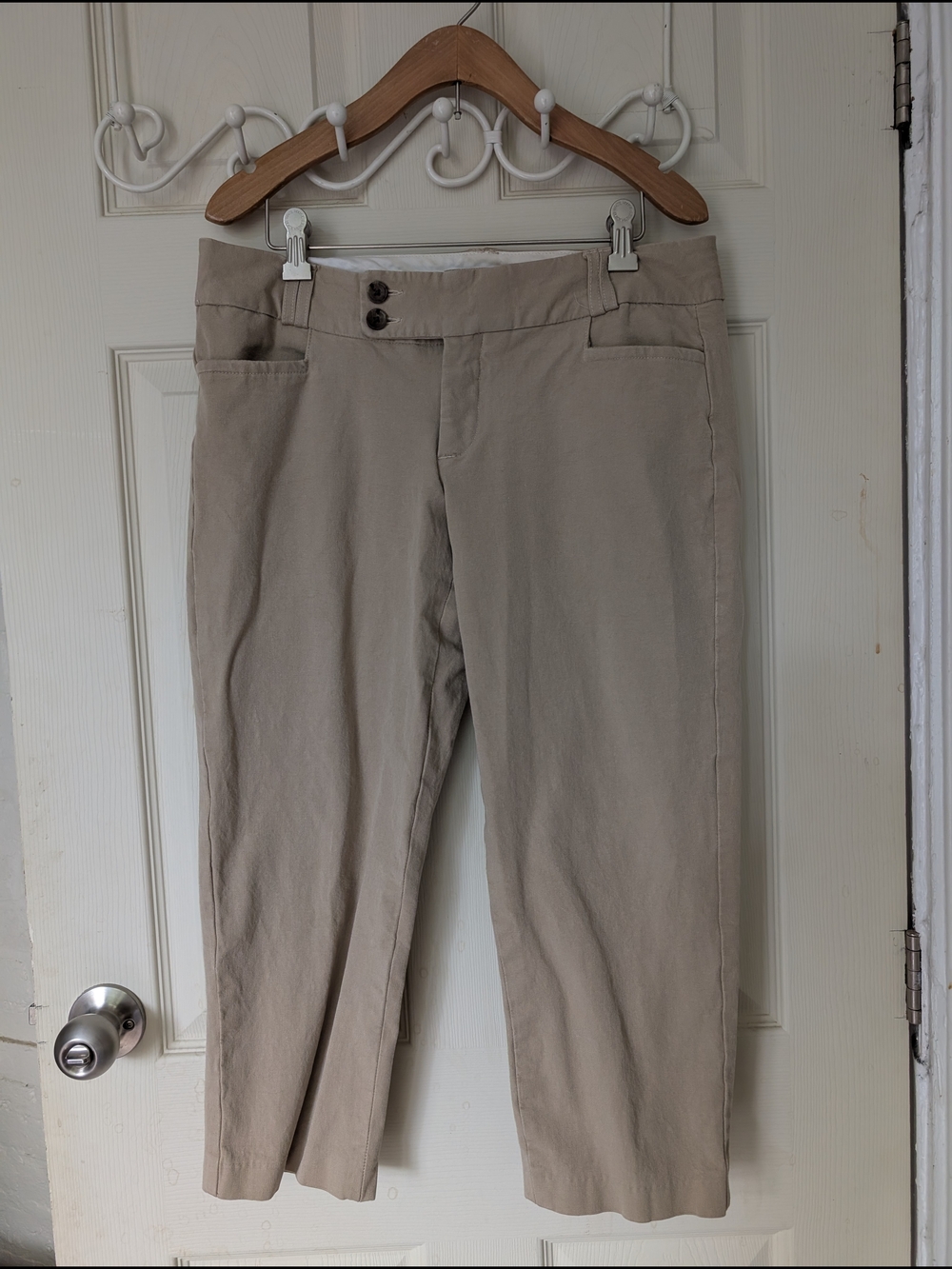 Banana Republic Tan Cropped Chinos Capris Martin Fit 10 Petite
